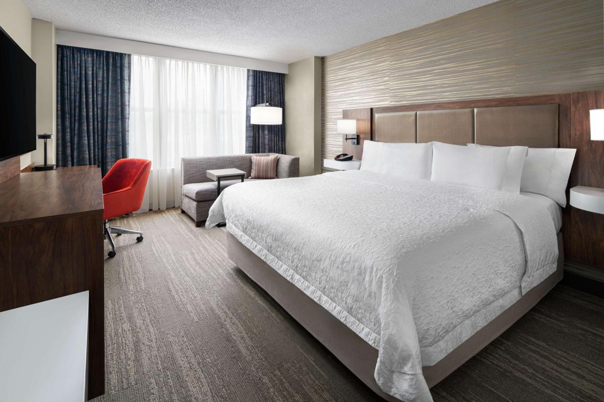 King Room - Hearing Access/Non-Smoking