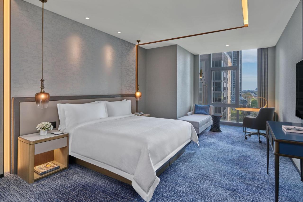 Superior King Room City View,1542391360:JPEG