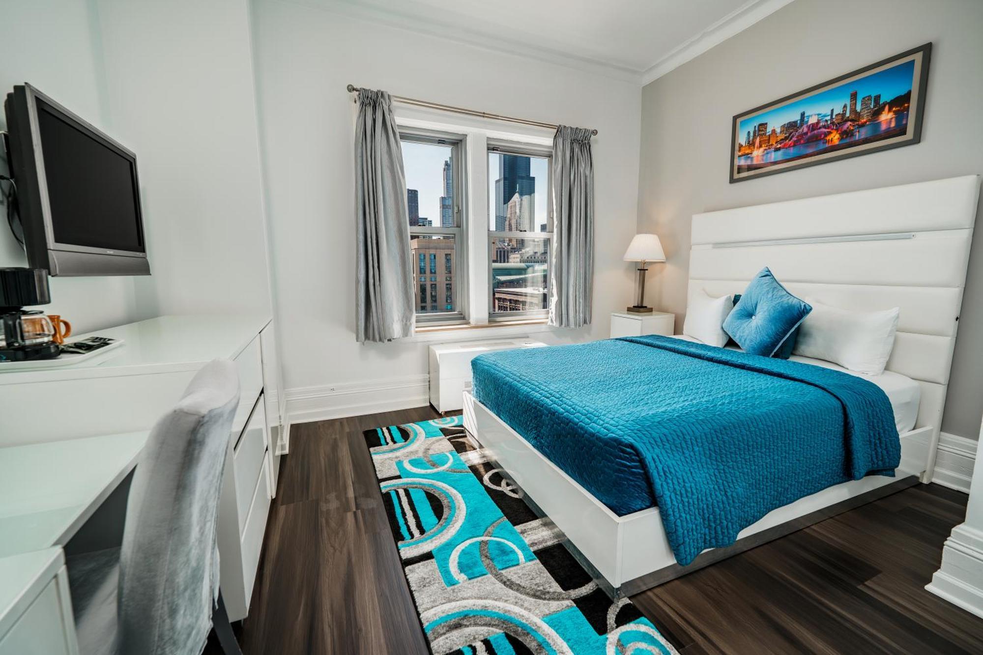 Queen Room