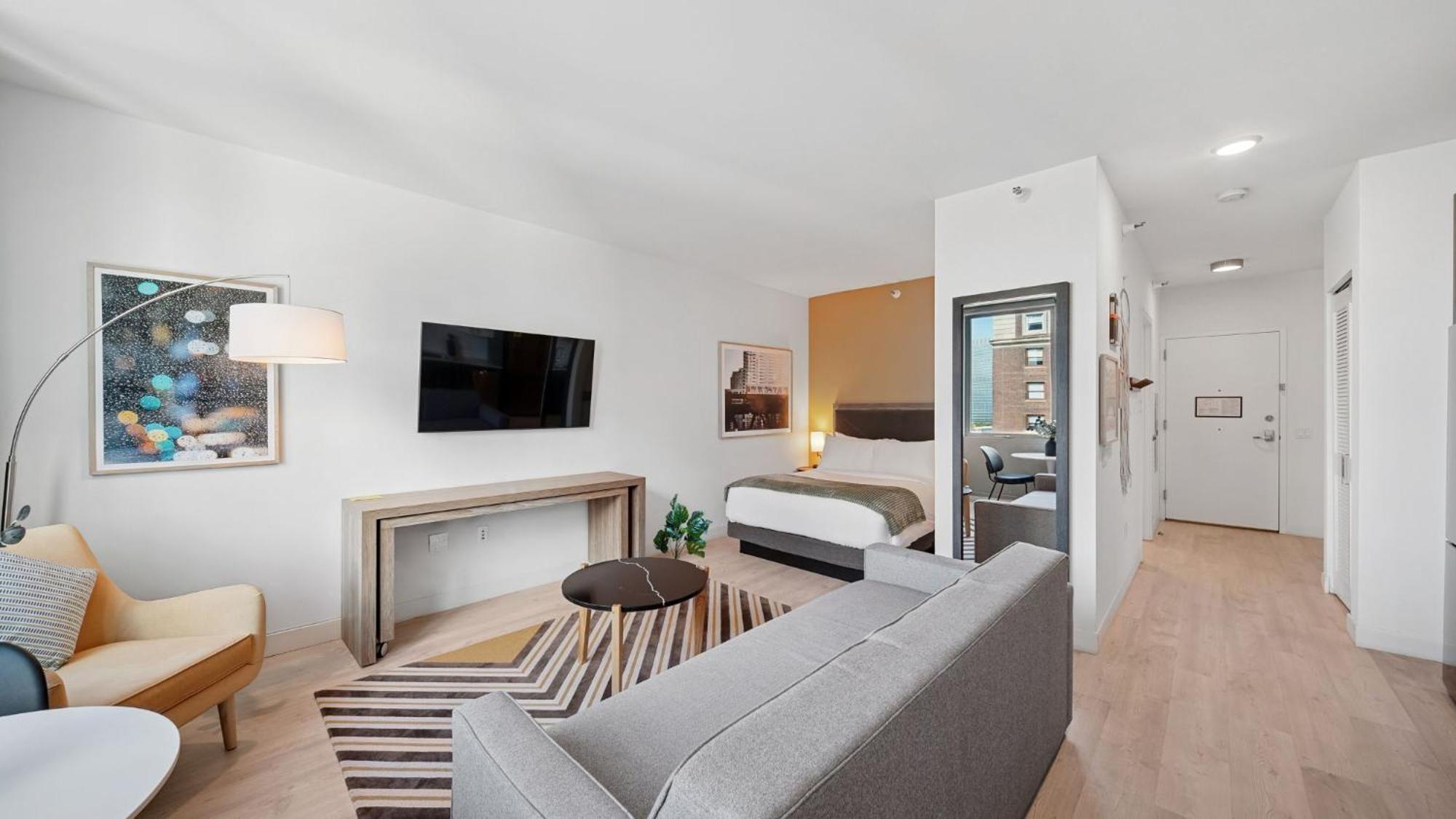 Studio Apartment