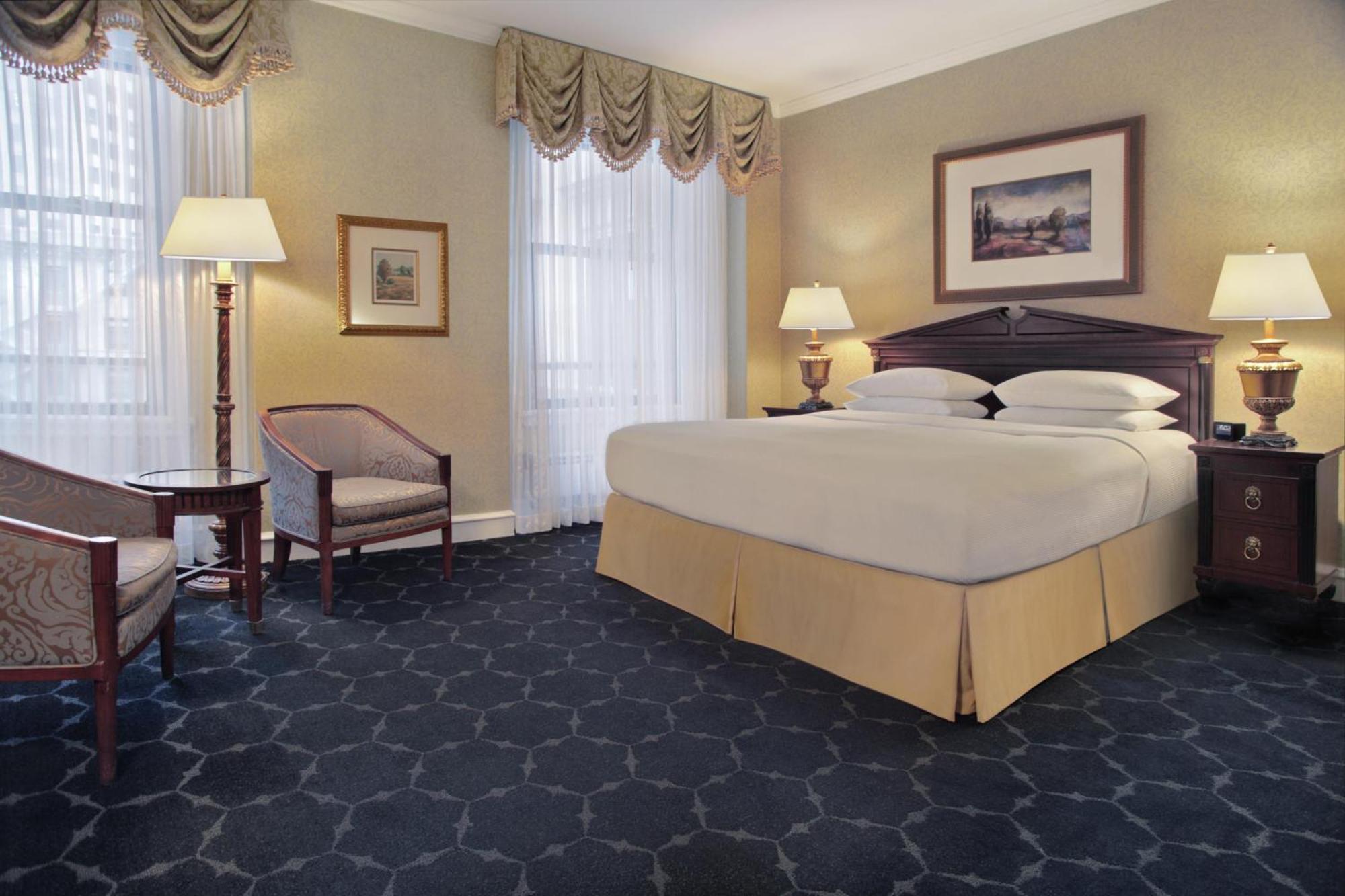 Deluxe King Room
