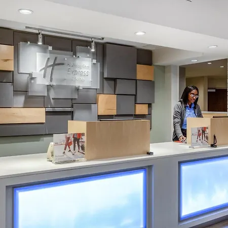 Holiday Inn Express & Suites Chicago-Midway Airport By Ihg-2