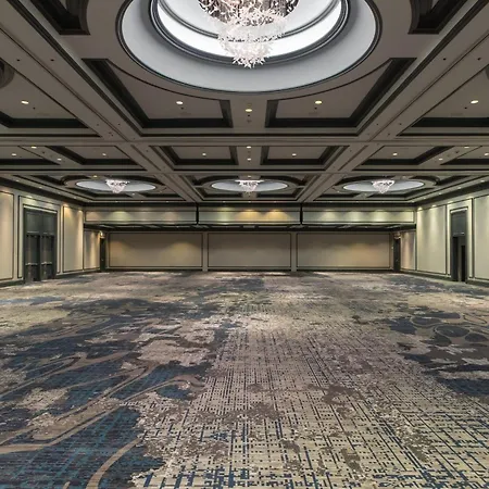 Renaissance Chicago Downtown Hotel-3